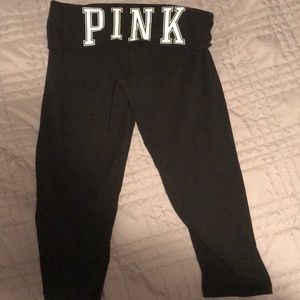 Victoria’s Secret Pink crop legging